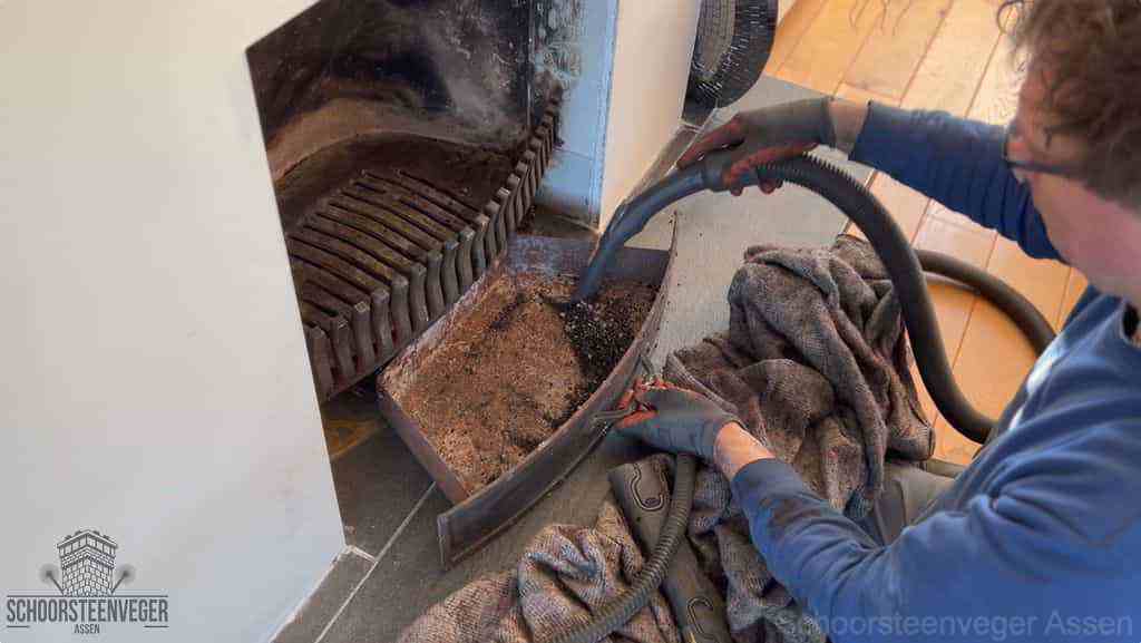 Prijs schoorsteenvegen Assen schouw reinigen Prijs schoorsteenvegen Assen schouw reinigen